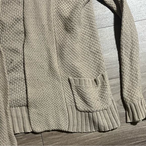 ☀️2/$22☀️ Old Navy Taupe Cardigan - Picture 4 of 5